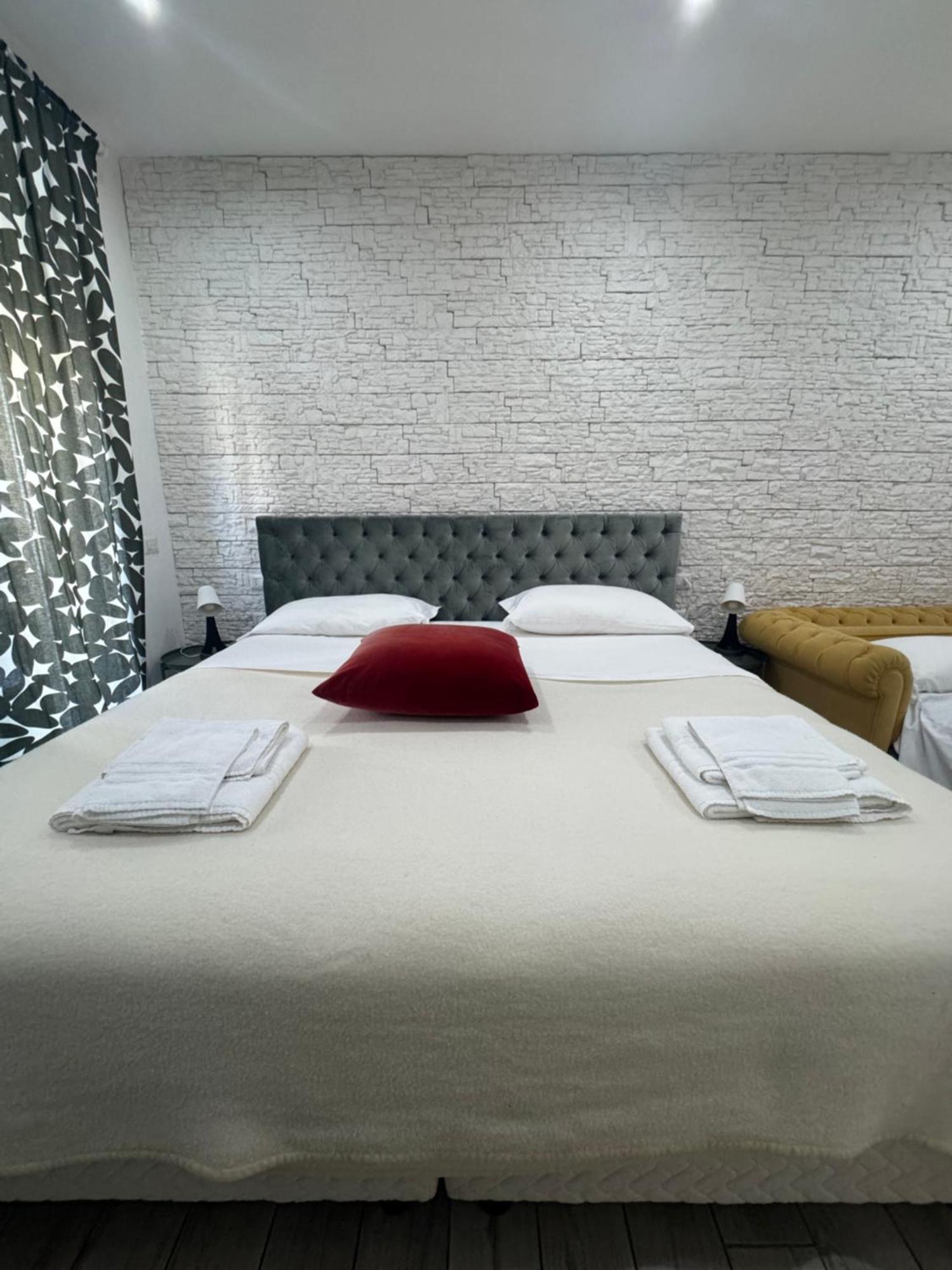 San Pietro Dreaming Rooms Рим Экстерьер фото